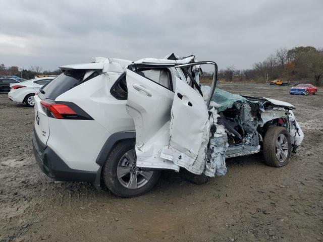 Photo 3 from auction – 2025 TOYOTA RAV4 XLE with VIN 2T3P1RFV7SW598329