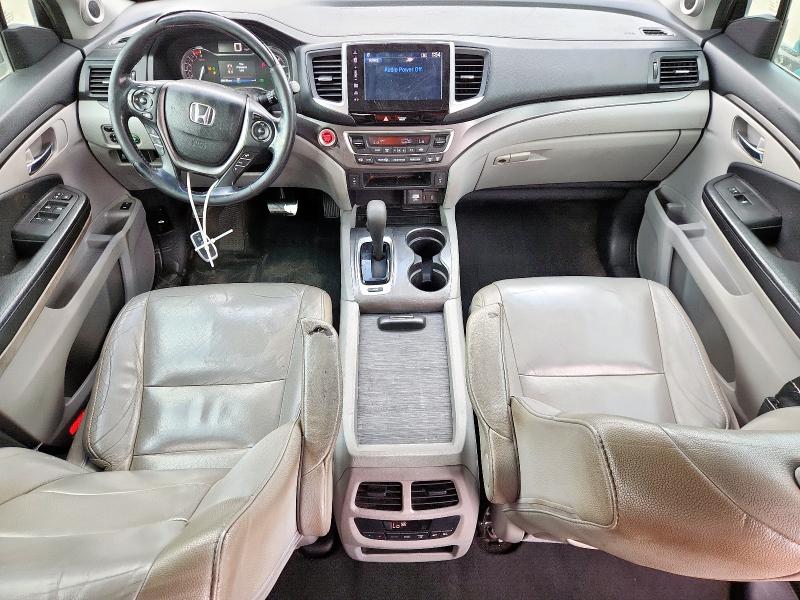 Photo 8 from auction – 2017 HONDA PILOT EXL with VIN 5FNYF5H54HB046104