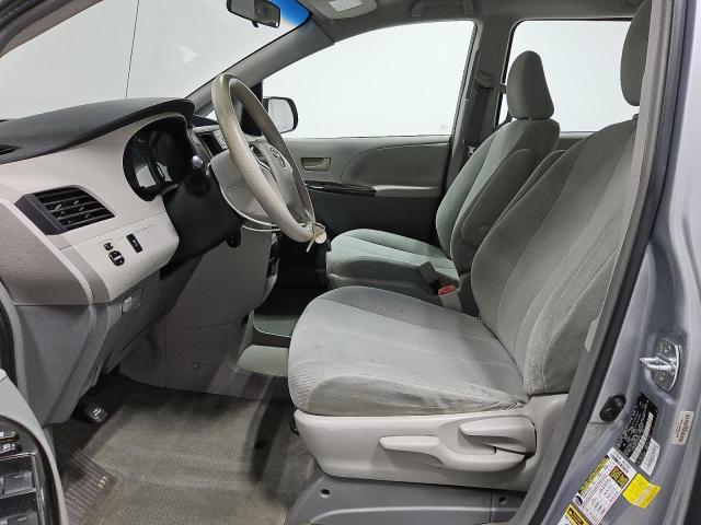 Photo 7 from auction – 2014 TOYOTA SIENNA with VIN 5TDZK3DC0ES518783