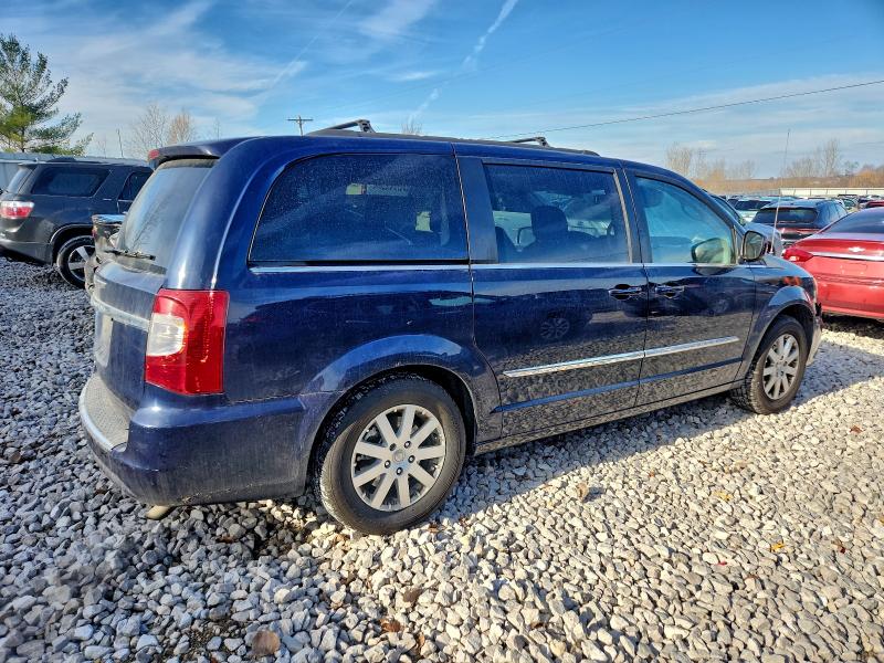 Photo 3 from auction – 2013 CHRYSLER TOWN & COU with VIN 2C4RC1BG5DR535075