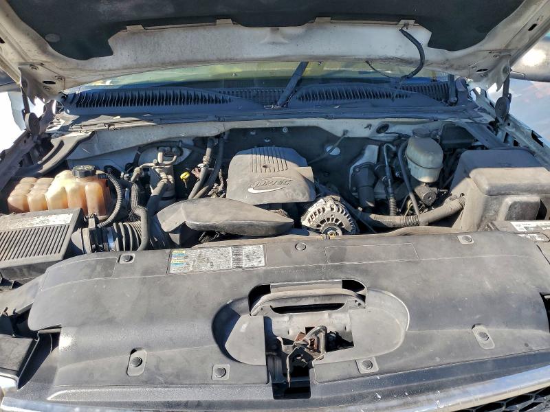 Photo 11 from auction – 2006 CHEVROLET SILVERADO with VIN 1GCHC29U46E280481