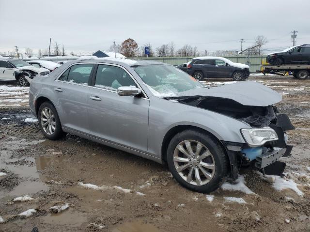 Photo 4 from auction – 2016 CHRYSLER 300C with VIN 2C3CCAKG3GH358384