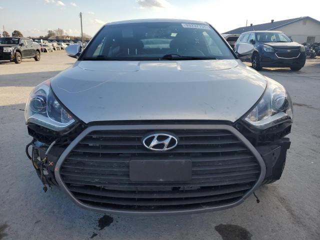 Photo 5 from auction – 2016 HYUNDAI VELOSTER T with VIN KMHTC6AE2GU258102