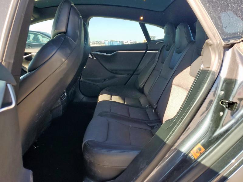 Photo 10 from auction – 2017 TESLA MODEL S with VIN 5YJSA1E23HF231686