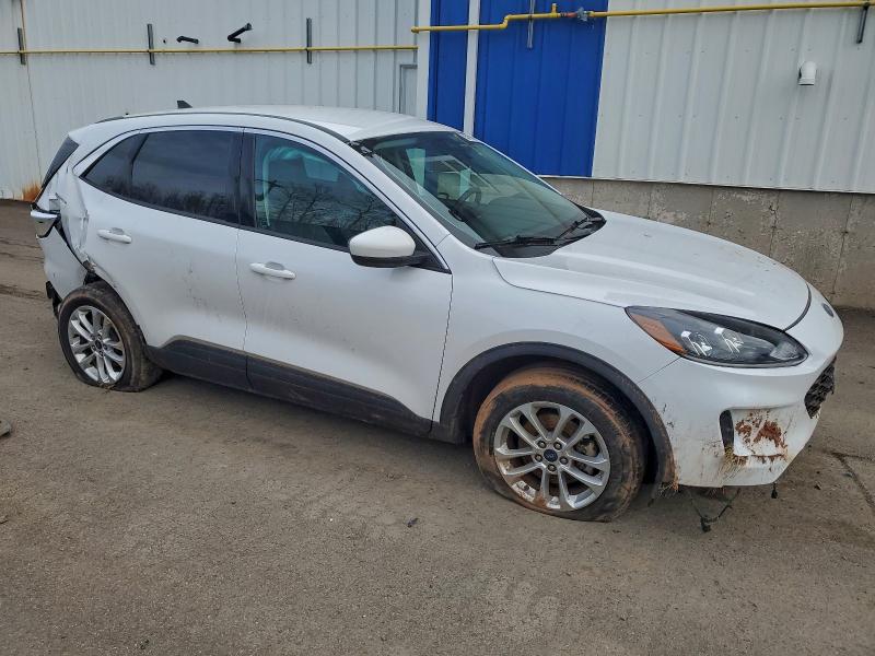 Photo 4 from auction – 2021 FORD ESCAPE SE with VIN 1FMCU9G65MUA73178