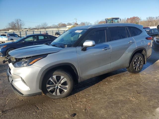 TOYOTA HIGHLANDER 2023 with VIN 5TDKDRBH4PS026144 - Photo from auction