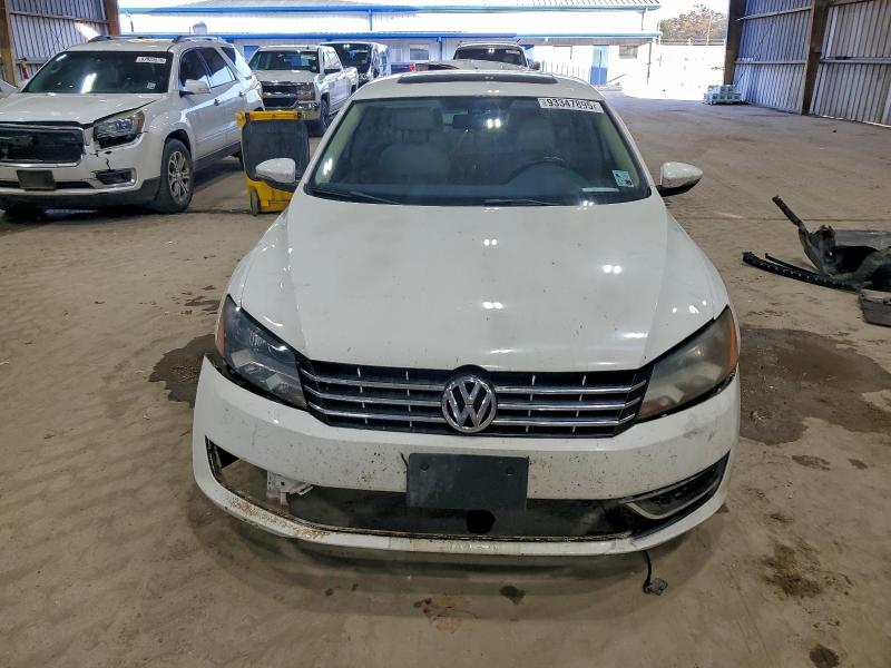 Photo 5 from auction – 2012 VOLKSWAGEN PASSAT SEL with VIN 1VWCP7A37CC040988