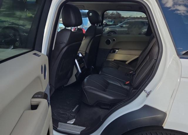 Photo 6 from auction – 2016 LAND ROVER RANGE ROVE with VIN SALWR2EF0GA107068