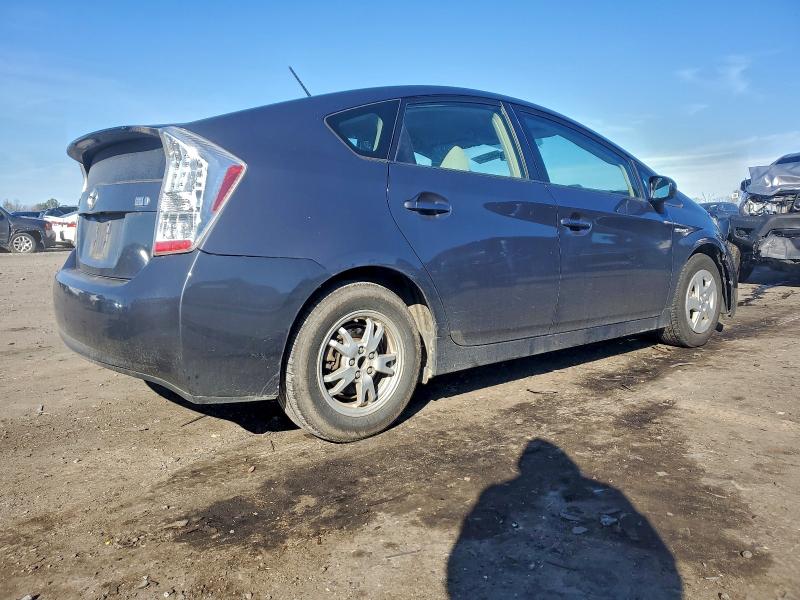 Photo 3 from auction – 2011 TOYOTA PRIUS with VIN JTDKN3DU0B0266260