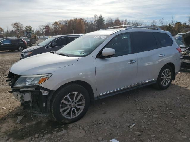 NISSAN PATHFINDER 2015 with VIN 5N1AR2MM2FC677055 - Photo from auction
