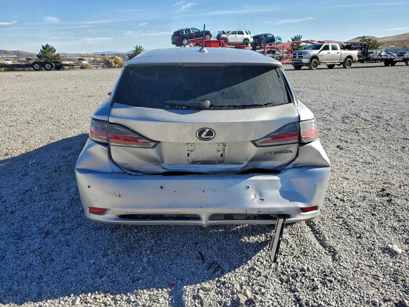 Photo 6 from auction – 2013 LEXUS CT 200 with VIN JTHKD5BH1D2162595