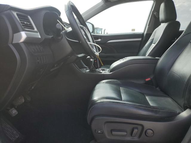 Photo 7 from auction – 2016 TOYOTA HIGHLANDER with VIN 5TDKKRFH1GS503340