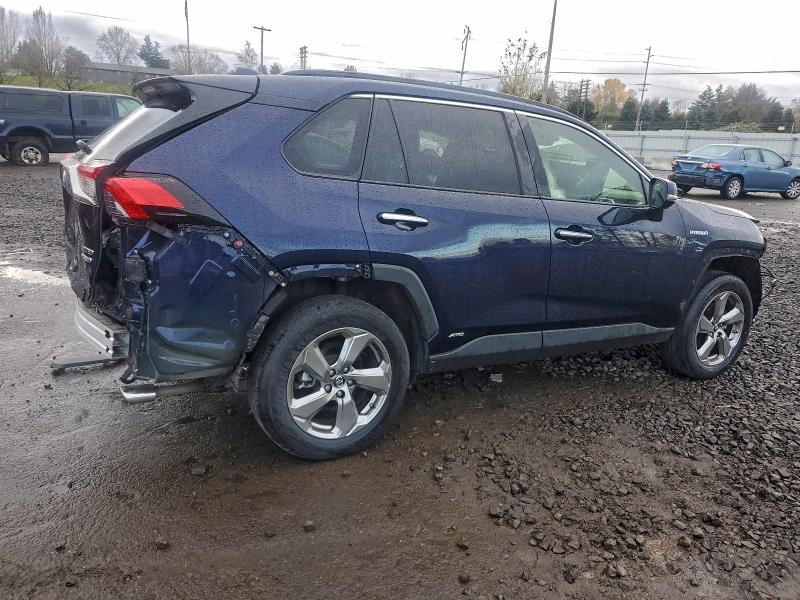 Photo 3 from auction – 2019 TOYOTA RAV4 LIMIT with VIN JTMDWRFV3KD510345