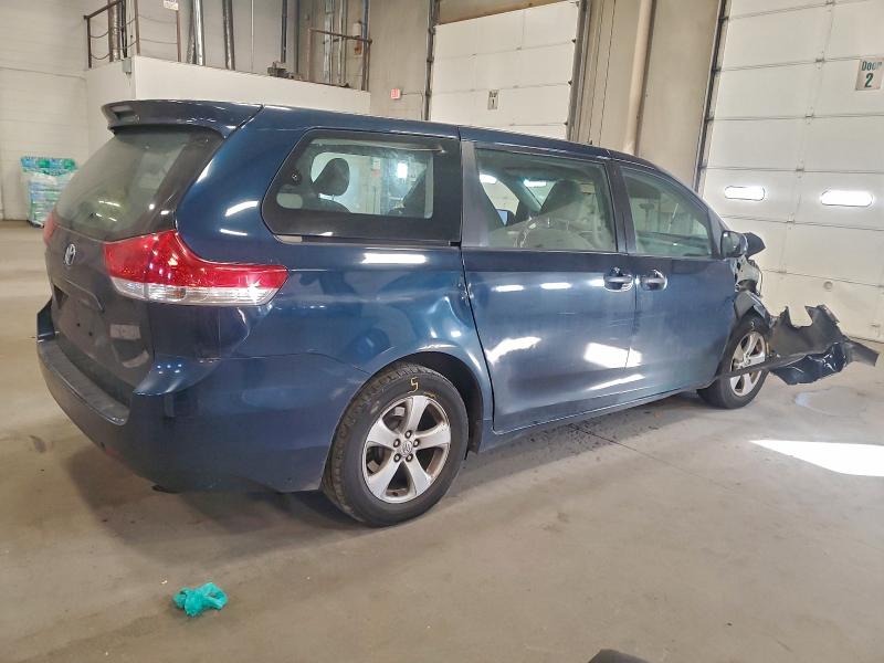Photo 3 from auction – 2011 TOYOTA SIENNA with VIN 5TDZK3DC9BS094242