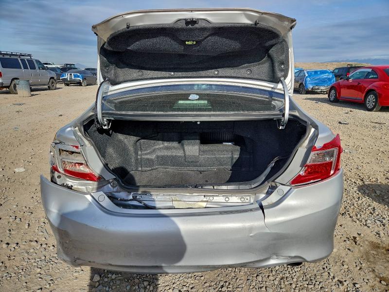 Photo 6 from auction – 2012 TOYOTA CAMRY with VIN 4T1BD1FK5CU050963