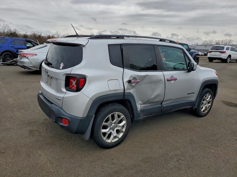 Photo 3 from auction – 2015 JEEP RENEGADE L with VIN ZACCJBBT7FPB88189