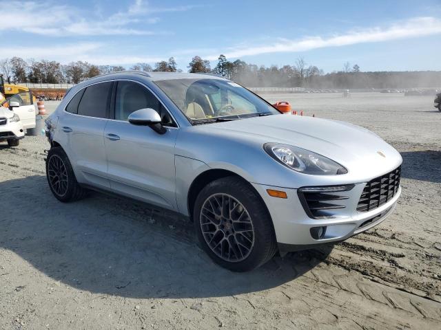 Photo 4 from auction – 2015 PORSCHE MACAN S with VIN WP1AB2A56FLB57820