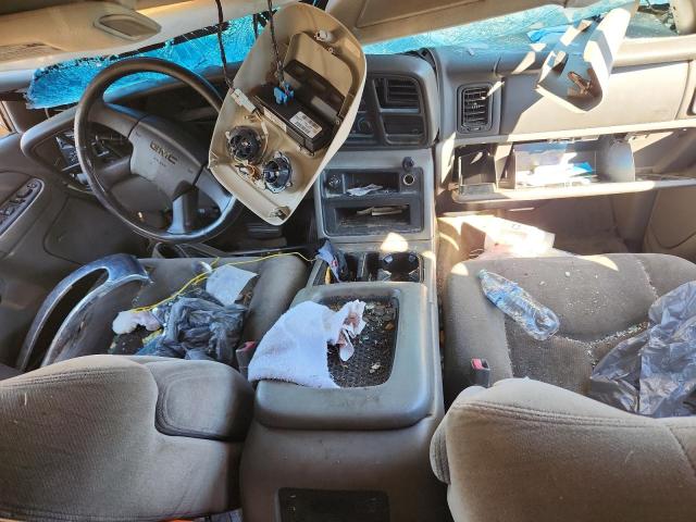 Photo 8 from auction – 2004 GMC YUKON with VIN 1GKEC13ZX4J152644
