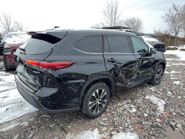Photo 4 from auction – 2021 TOYOTA HIGHLANDER with VIN 5TDGBRCH6MS516266