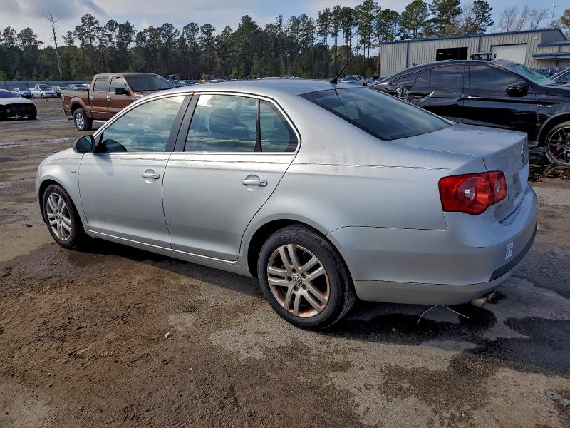 Photo 2 from auction – 2007 VOLKSWAGEN JETTA WOLF with VIN 3VWEF71K67M168274