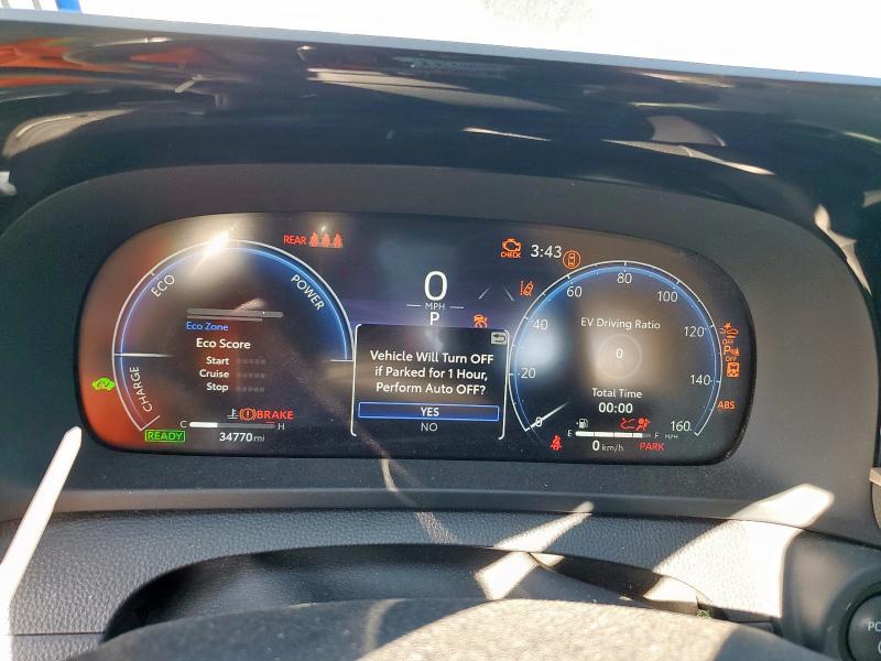 Photo 9 from auction – 2023 TOYOTA CROWN XLE with VIN JTDAAAAF3P3017927