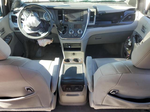 Photo 8 from auction – 2018 TOYOTA SIENNA XLE with VIN 5TDYZ3DC0JS915489