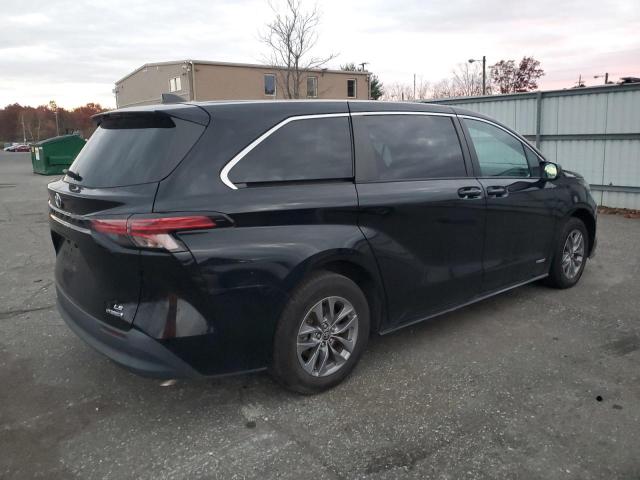 Photo 3 from auction – 2021 TOYOTA SIENNA with VIN 5TDKRKEC2MS046638