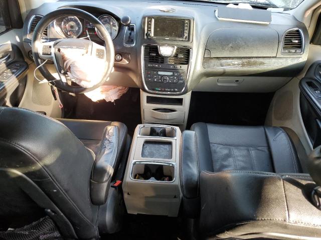 Photo 8 from auction – 2015 CHRYSLER TOWN & COU with VIN 2C4RC1CG2FR547377