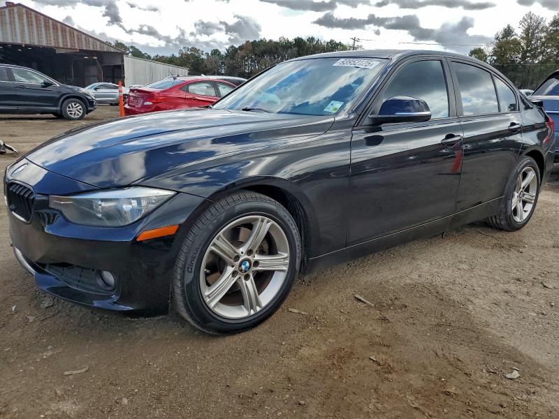 BMW 320 I 2015 z numerem VIN WBA3B1G59FNT02989 - Zdjęcie z aukcji