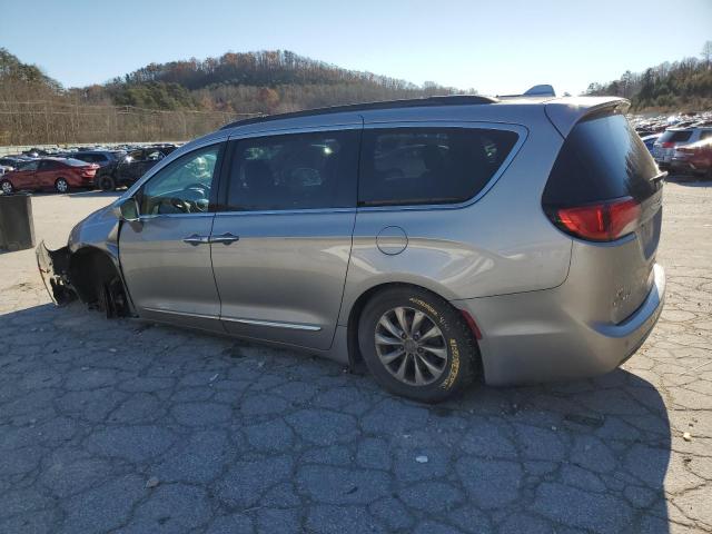 Photo 2 from auction – 2017 CHRYSLER PACIFICA T with VIN 2C4RC1BG4HR569854