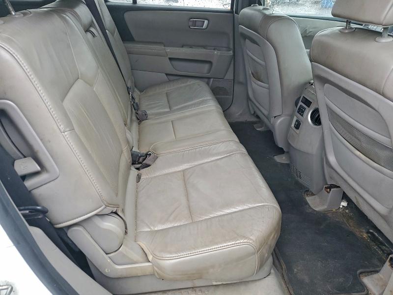 Photo 11 from auction – 2010 HONDA PILOT EXL with VIN 5FNYF4H50AB034239