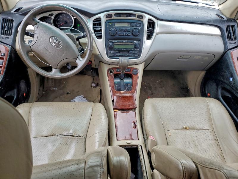 Photo 8 from auction – 2005 TOYOTA HIGHLANDER with VIN JTEDP21A450065243