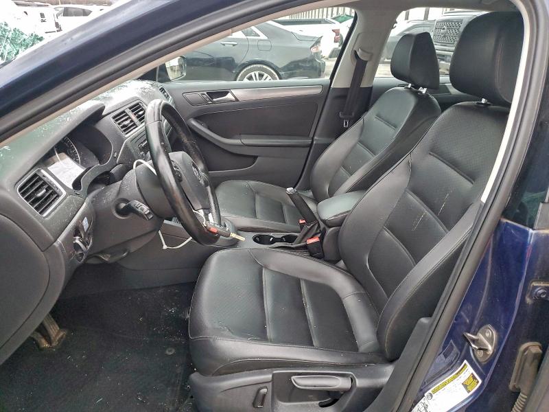 Photo 7 from auction – 2014 VOLKSWAGEN JETTA TDI with VIN 3VWLL7AJ0EM360679