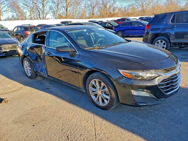 Photo 4 from auction – 2019 CHEVROLET MALIBU LT with VIN 1G1ZD5ST1KF214486