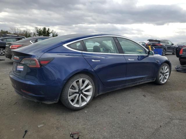 Photo 3 from auction – 2018 TESLA MODEL 3 with VIN 5YJ3E1EB0JF063987