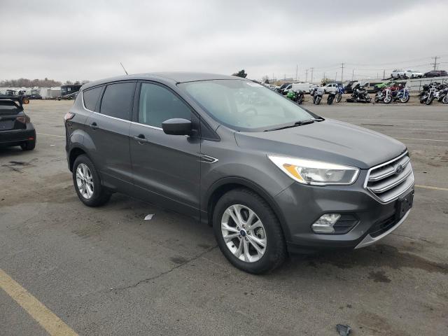 Photo 4 from auction – 2017 FORD ESCAPE SE with VIN 1FMCU9G95HUD76753