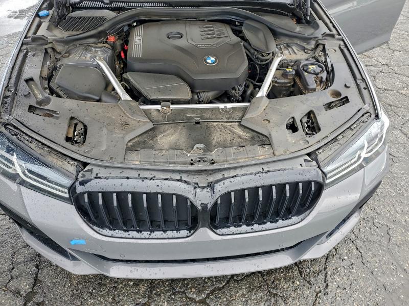 Photo 11 from auction – 2022 BMW 530 I with VIN WBA53BH04NCJ21176