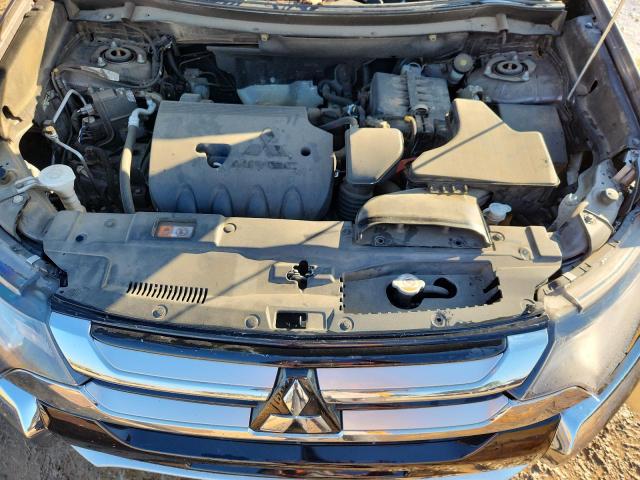 Photo 12 from auction – 2018 MITSUBISHI OUTLANDER with VIN JA4AD3A31JZ045250