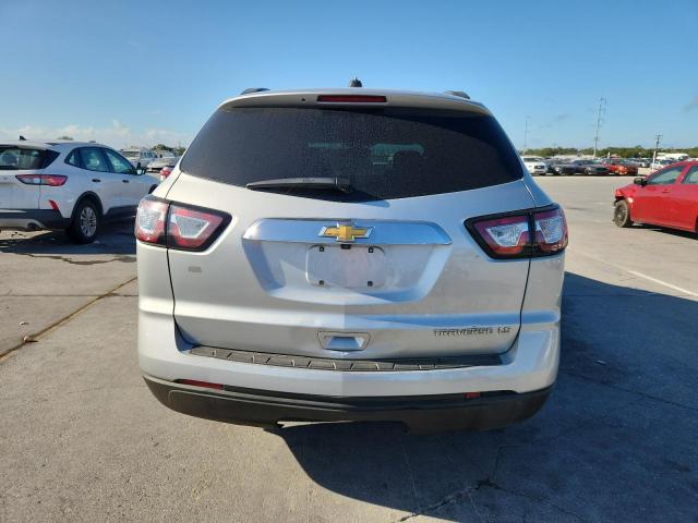 Photo 6 from auction – 2016 CHEVROLET TRAVERSE L with VIN 1GNKRFED1GJ124576