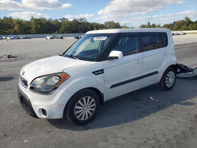 KIA SOUL 2013 z numerem VIN KNDJT2A55D7543858 - Zdjęcie z aukcji