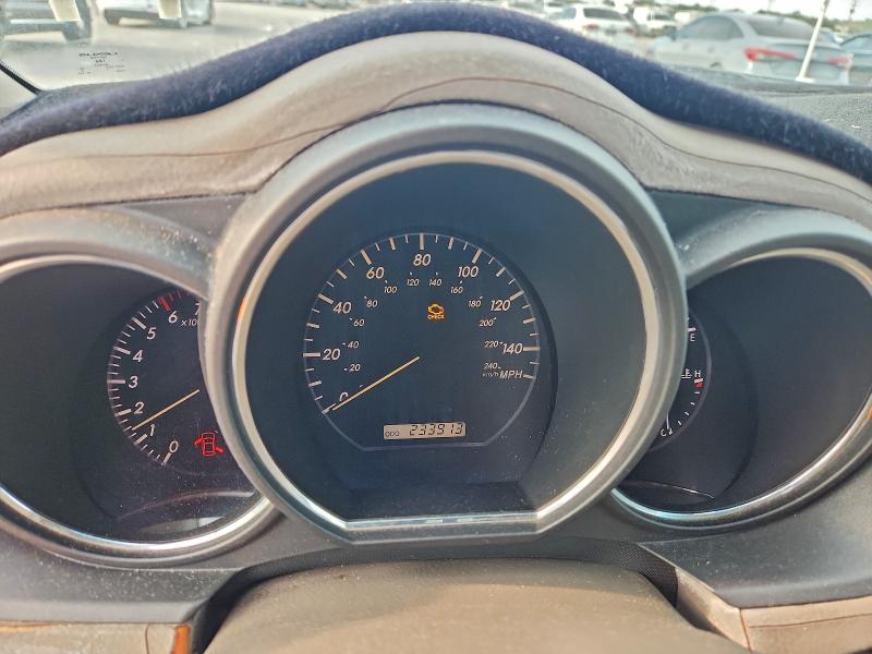 Photo 9 from auction – 2005 LEXUS RX 330 with VIN 2T2GA31U65C037710