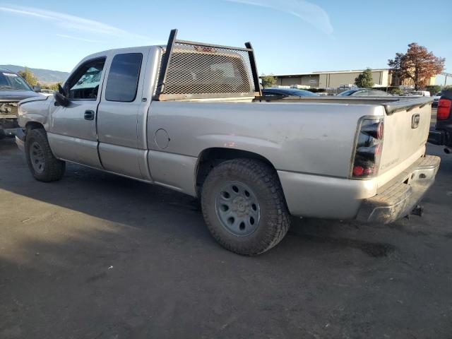 Photo 2 from auction – 2004 CHEVROLET SILVERADO with VIN 2GCEC19TX41219204