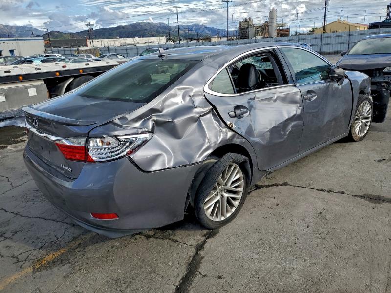 Photo 3 from auction – 2014 LEXUS ES with VIN JTHBK1GGXE2124623