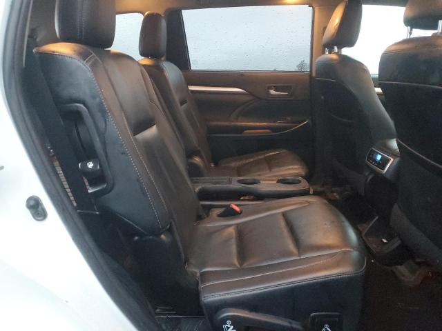 Photo 11 from auction – 2019 TOYOTA HIGHLANDER with VIN 5TDJZRFH7KS608061