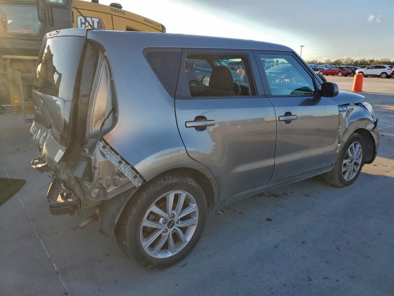 Photo 3 from auction – 2019 KIA SOUL + with VIN KNDJP3A52K7672826
