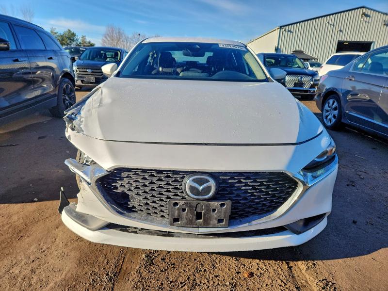 Photo 5 from auction – 2019 MAZDA 3 PREFERRE with VIN JM1BPACL9K1122952