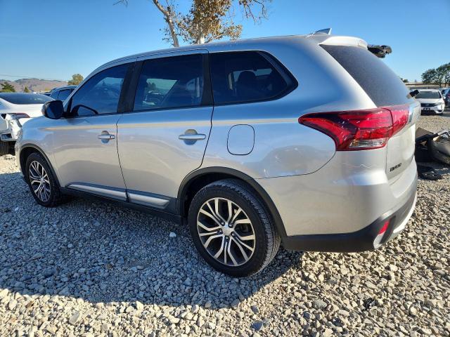 Photo 2 from auction – 2018 MITSUBISHI OUTLANDER with VIN JA4AZ3A39JZ040959