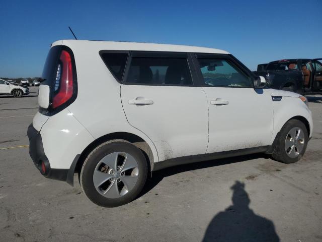 Photo 3 from auction – 2016 KIA SOUL with VIN KNDJN2A2XG7346351