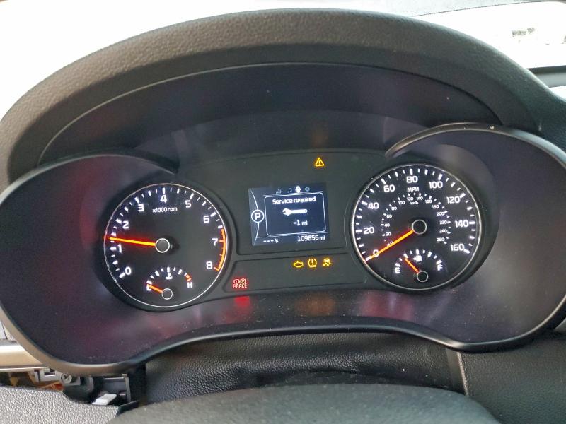 Photo 9 from auction – 2018 KIA OPTIMA LX with VIN 5XXGT4L31JG242072