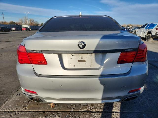 Photo 6 from auction – 2012 BMW 750 I with VIN WBAKA8C52CCY37862
